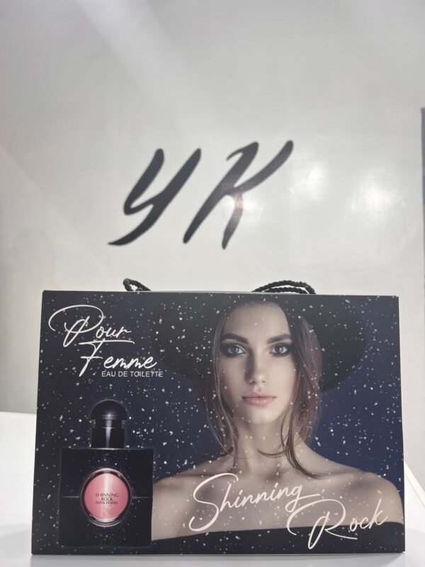 "باك" عطر نسائي